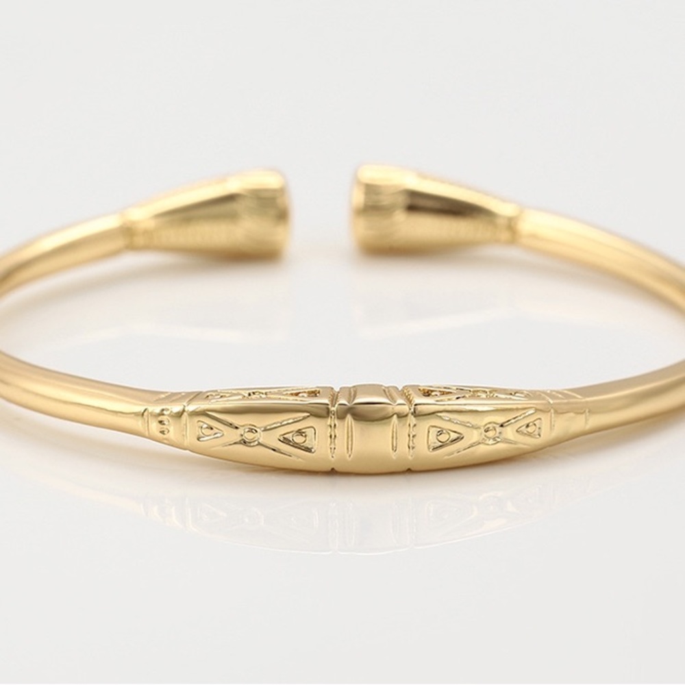 Egyptian Hieroglyphs African Gold Fashion Cuff Elephant Foot Ends
